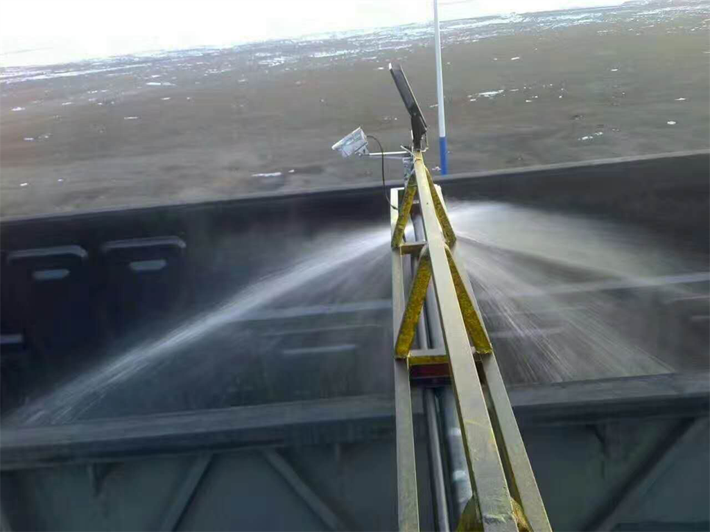 <b>運(yùn)煤車防凍液噴灑裝置</b>